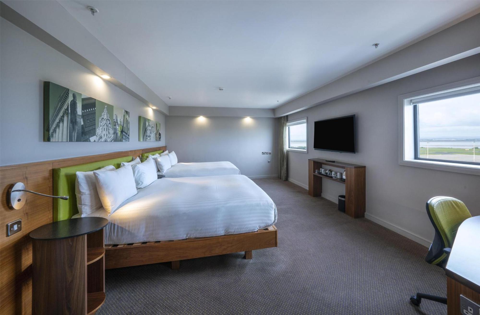 Queen Room Two Queen Beds